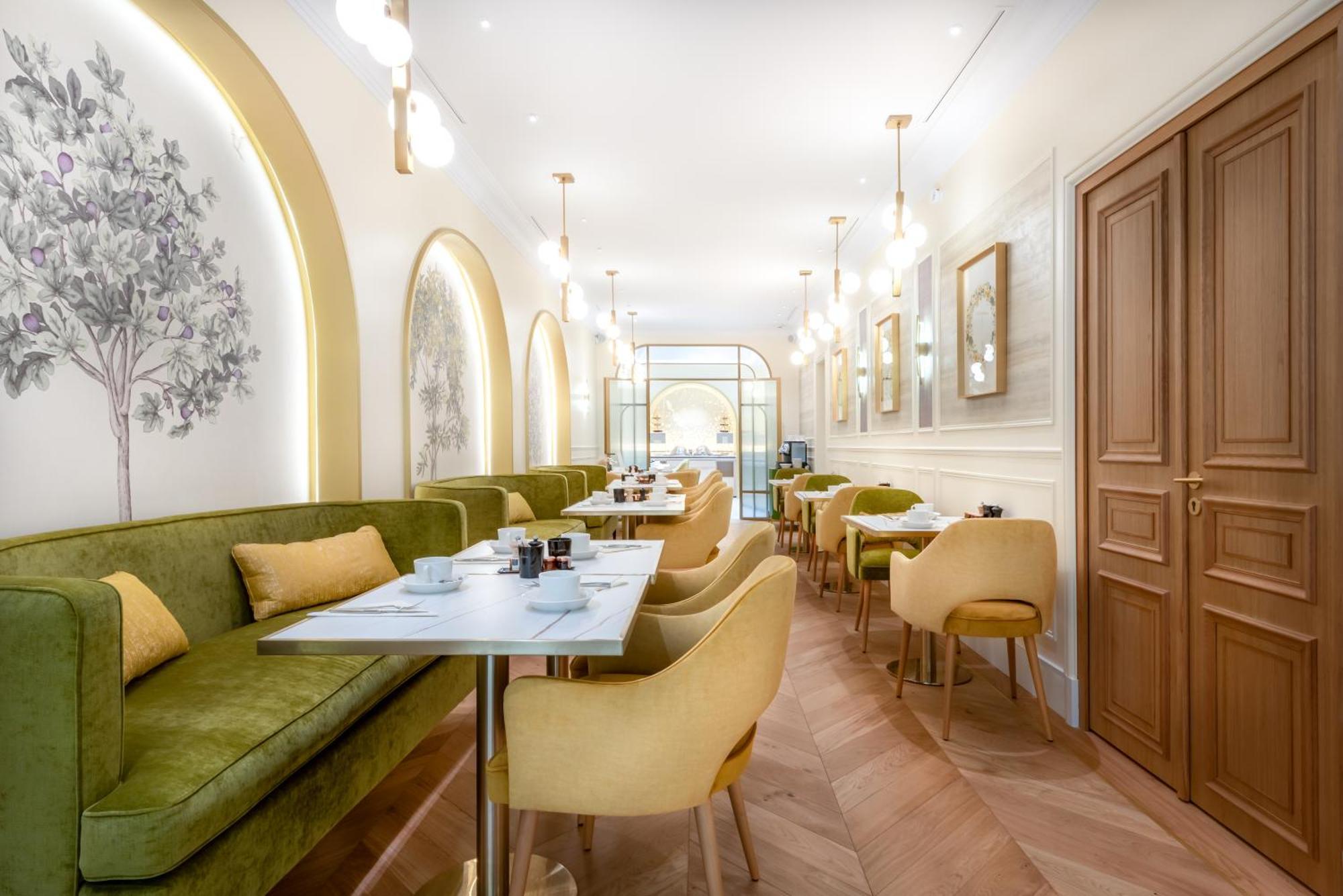 Hotel Claridge Párizs Kültér fotó